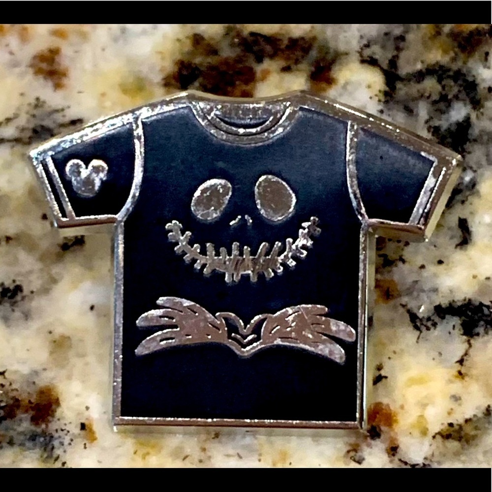Disney Jack Skellington T-Shirt Collection Pin